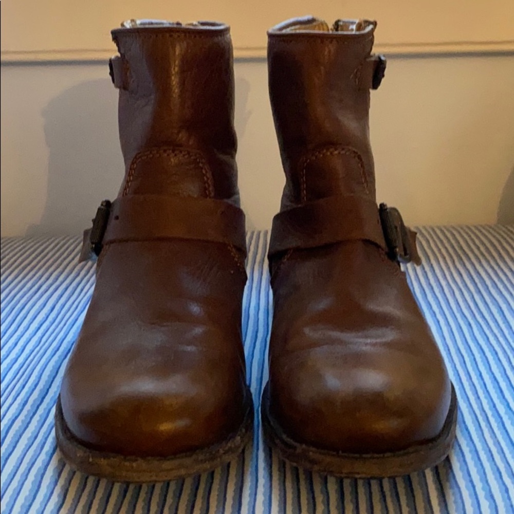 Frye Short Brown Boots